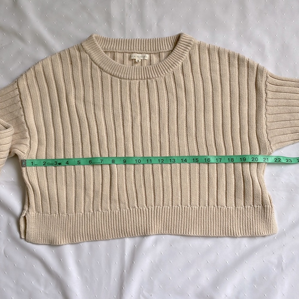 La Hearts 90s inspired Wide Ribbed Cropped Sweater - Picture 5 of 8